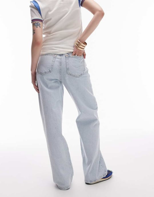 Topshop Petite – Blekta, raka jeans med medelhög midja och lös passform - Image 2