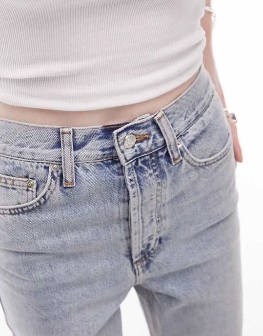 Topshop – Kort – Blekta, raka jeans med hög midja - Image 4