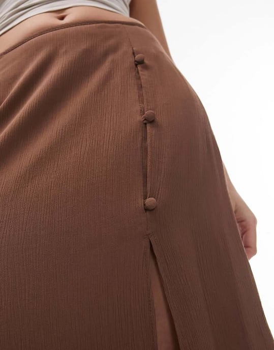 Topshop – Chokladfärgad midikjol med knappar och slits - Image 3