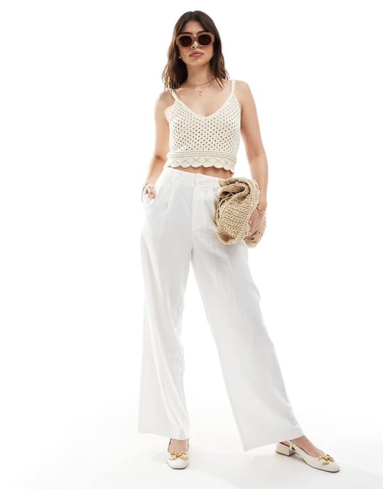 Vero Moda – Krämfärgad virkad crop top med smala axelband - Image 2