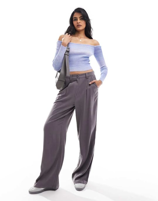 Blå ombrefärgad, ribbad bomullstopp med off shoulder-motiv - Image 3