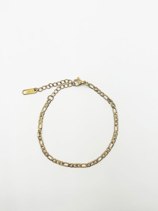 Chain Bracelet In Gold - Image 6