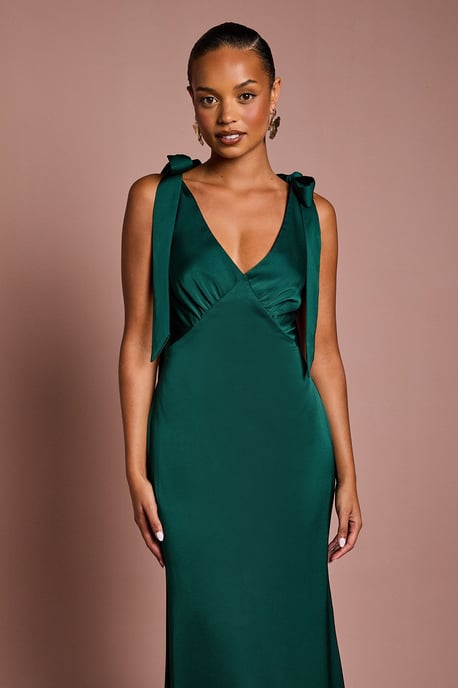 Coast Honoured Petite Satin Back Crepe V Neck Tie Shoulder Maxi Bridesmaid Dress - Image 2