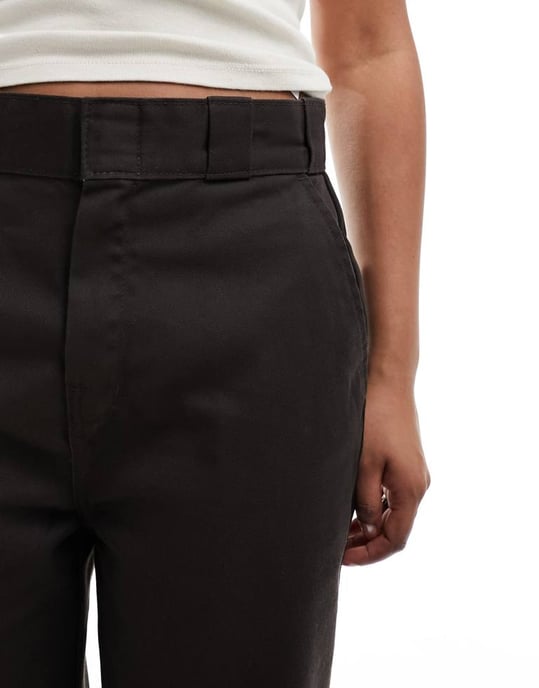 Dickies – Elizaville – Mörkbruna byxor med raka ben och medelhög midja - Image 3