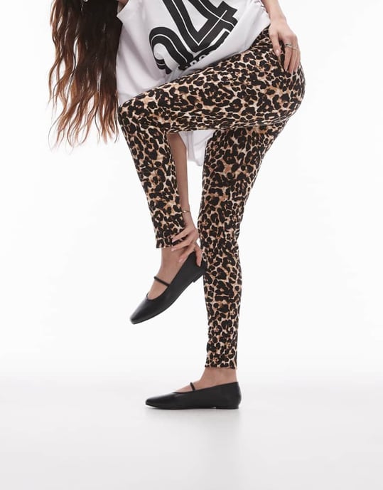 Topshop – Leopardmönstrade leggings i brunt - Image 3