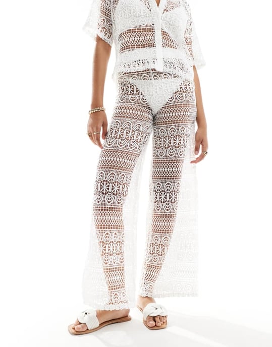 Miss Selfridge – Krämfärgade strandbyxor i spets - Image 2