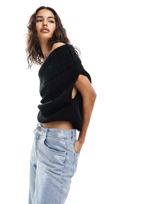 NA-KD x Claire Rose – Svart stickad topp med bara axelband - Image 4