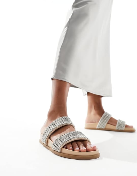Schuh – Tessie-utsmyckade tofflor i neutralt material - Image 4