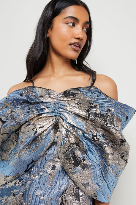 Metallic Jacquard Dramatic Sleeves Mini Dress - Image 4