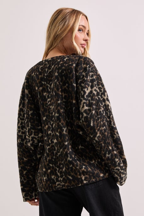Short Collarless Animal Print Coat - Image 3