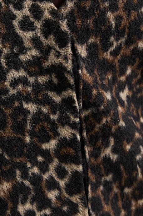 Short Collarless Animal Print Coat - Image 5