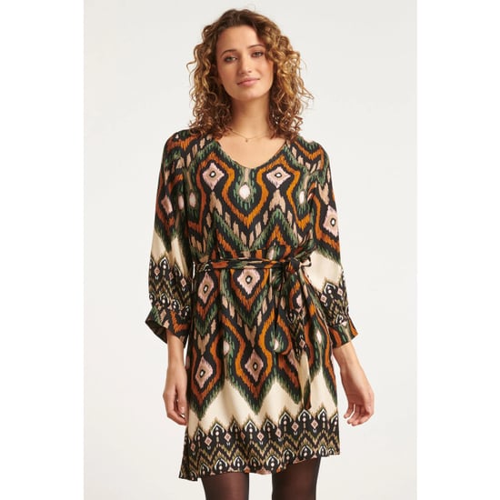 Smashed Lemon 23529 dames klassieke v-hals jurk met riemopvallende tribal print | - Image 6