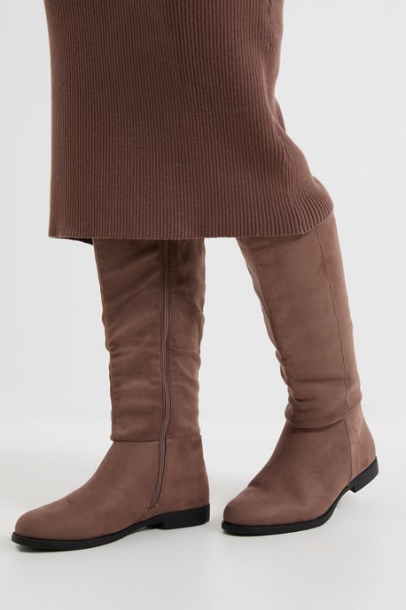Karla Knee High Flat Boots - Image 2
