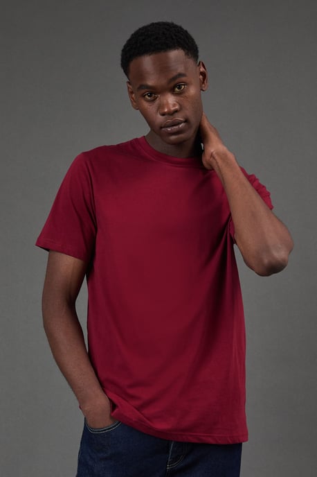Red Plain Crew Neck T-Shirt - Image 1