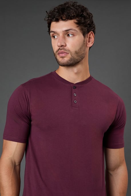 Burgundy Grandad Neck T-Shirt - Image 4