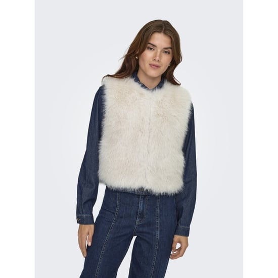 Jacqueline de Yong Jdyora faux fur waistcoat otw sie beige - Image 3