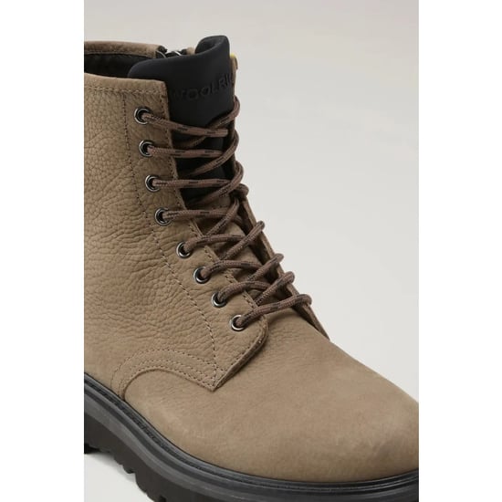 Woolrich Men new city boots nubuck mud - Image 2