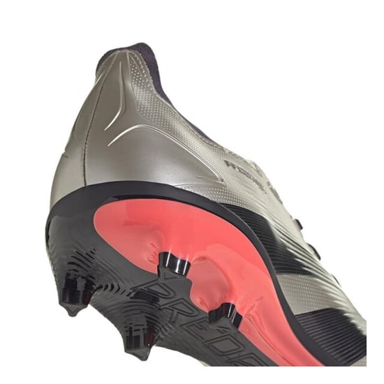 Adidas Predator league fg,plamet/aurb - Image 2