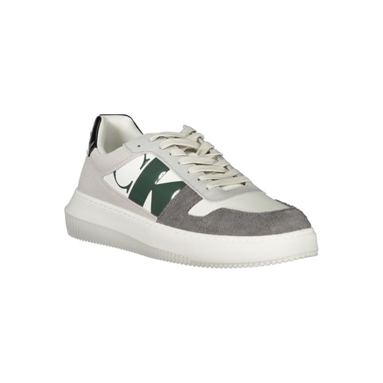 Low Top Sneaker Casual Design - Image 2