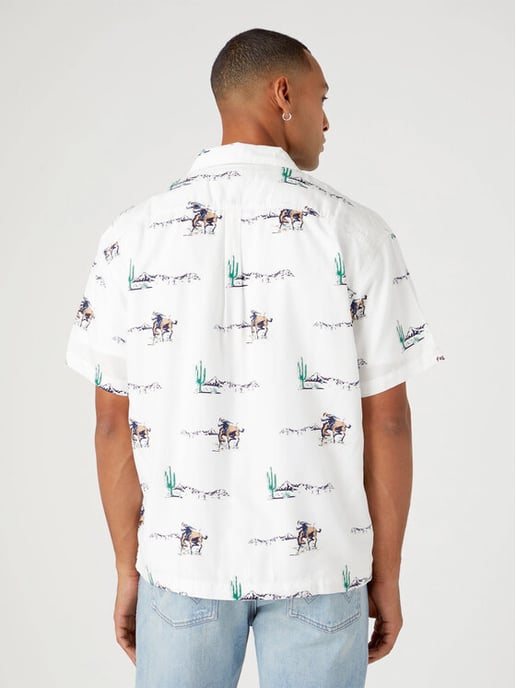 Wrangler Resort shirtworn in - Image 2