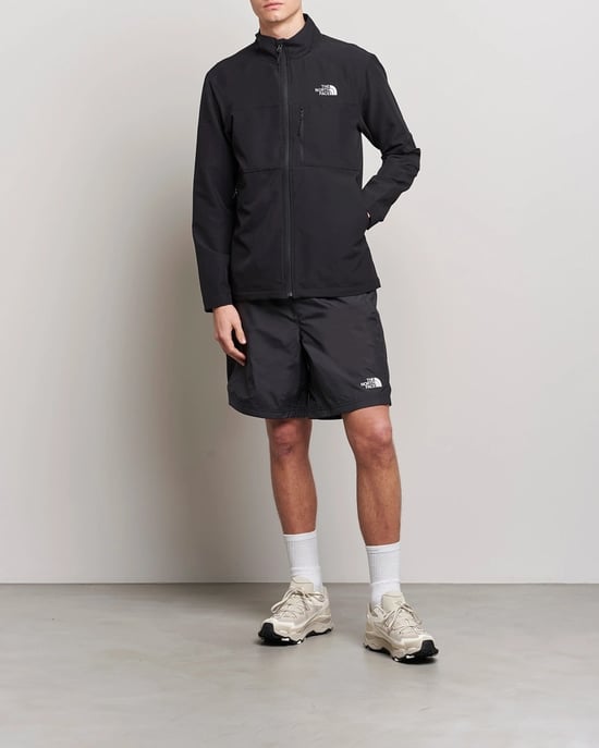 The North Face Hydrenaline 2000 Black Shorts - Image 3