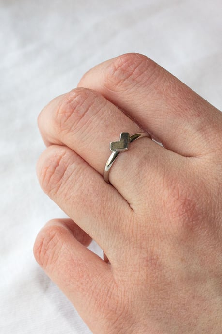 Silver Plated Triangle Signet Adjustable Dress Ring - Image 2