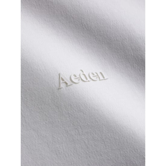 Aeden Chromer tee off - Image 5