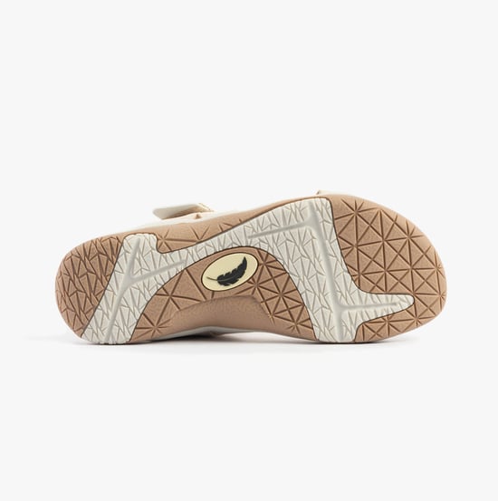Free Spirit Elara Womens Sandals Parchment - Image 3
