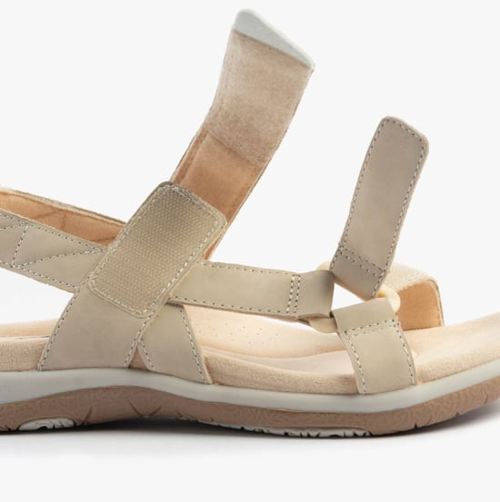 Free Spirit Elara Womens Sandals Parchment - Image 6
