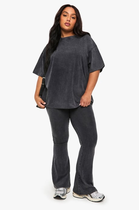 Plus Acid Wash Flared Legging - Image 3