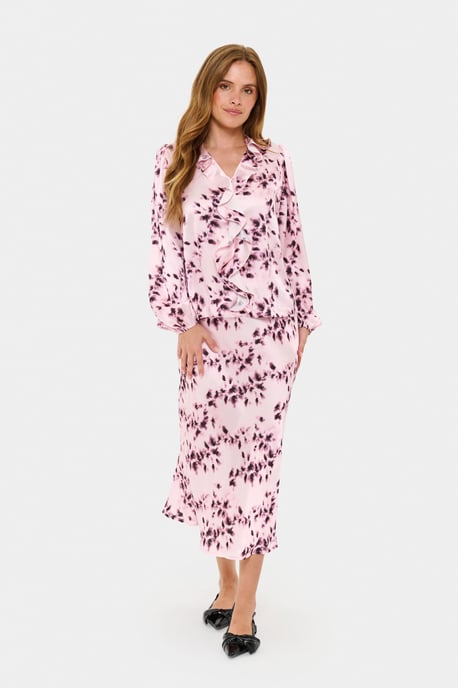 NellaSZ Blouse Blouse with short sleeve Fitted - Image 1