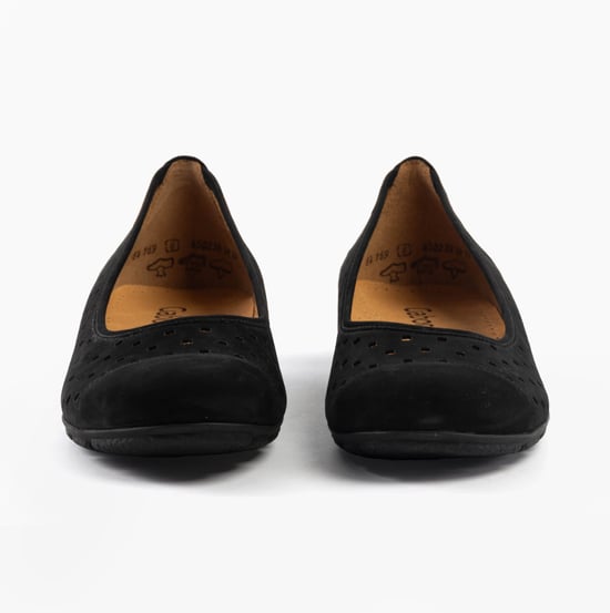 Gabor Ruffle Womens Shoes Black - Image 4