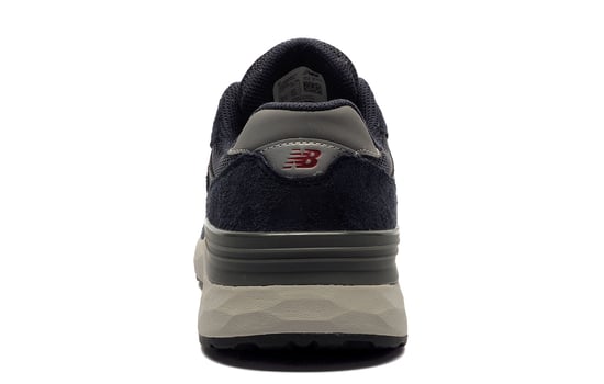 New Balance Fresh Foam 880 v7 Mens Trainers - Image 3