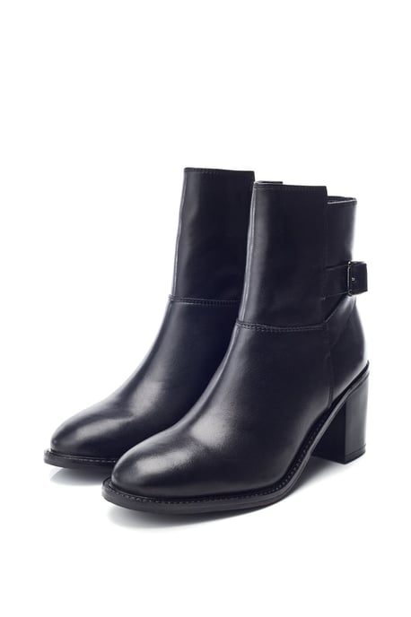 B.Jasmine Black Boots - Image 2