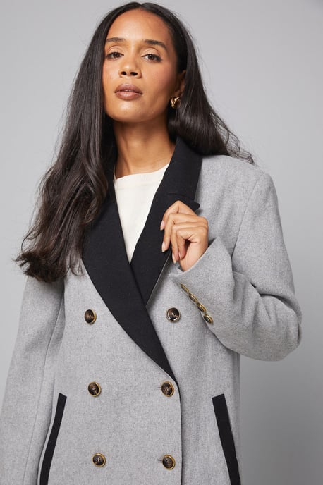 Contrast Collar And Pocket Detail Coat - Image 2