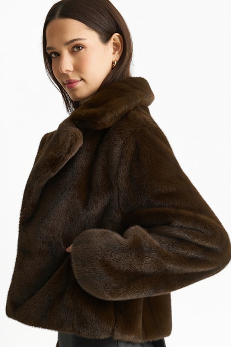 Coffee Crushed Look Faux Fur Cropped Jacket - Image 3