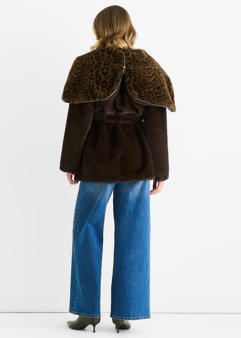 Chocolate Premium Contrast Lapel Hood Animal Faux Fur Jacket - Image 4