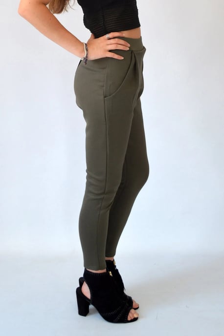 Scuba Pleat Front Crop Trousers - Image 4