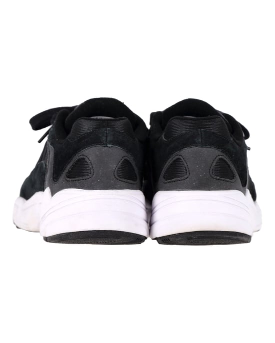 Adidas Yung-1 Sneakers in Black Suede - Image 4