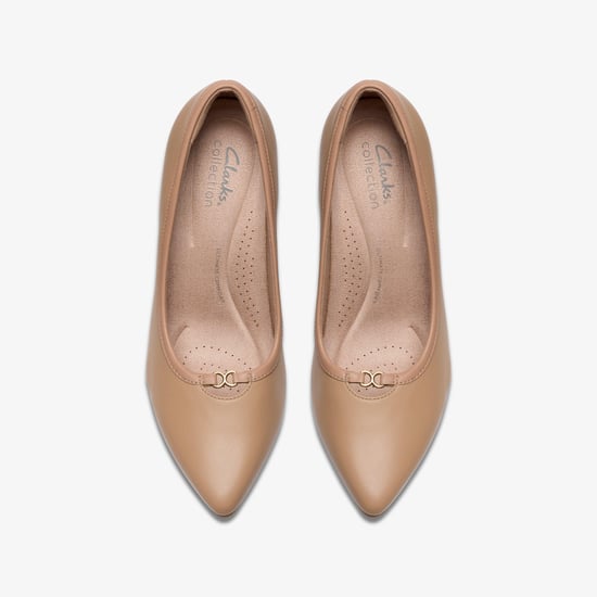 Kataleyna West Beige Leather Shoes - Image 6