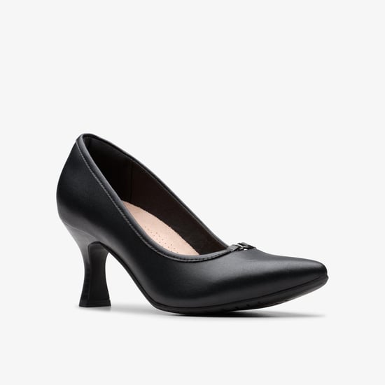 Kataleyna West Black Leather Shoes - Image 4