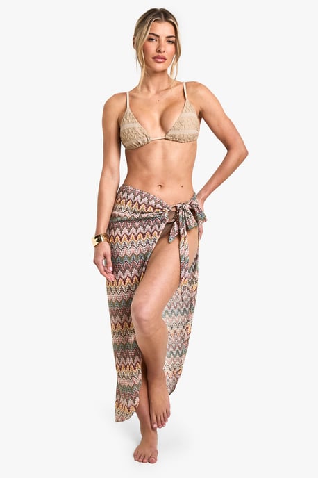 Zig Zag Knitted Sarong - Image 1