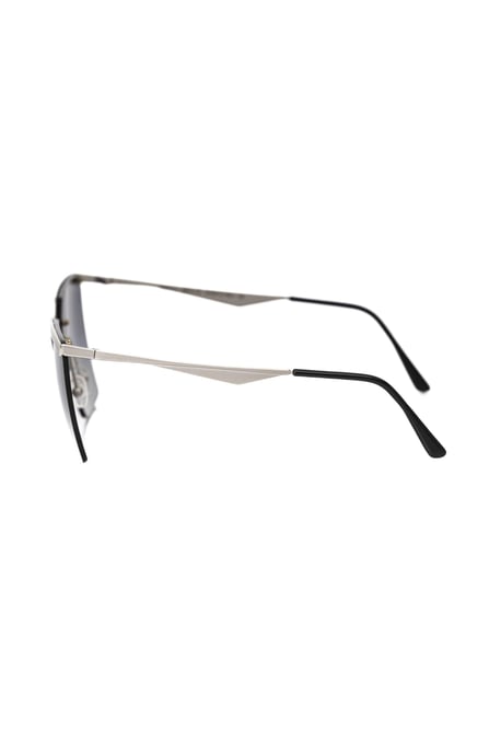 Model Fr22087 Sunglasses - Image 3