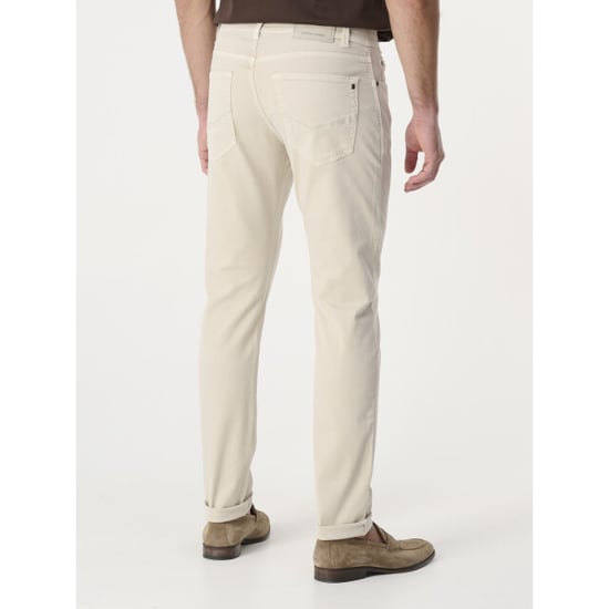 Pierre Cardin Jeans - Image 4
