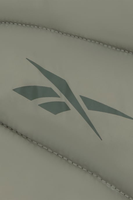 Long Glacier Shield - Image 3