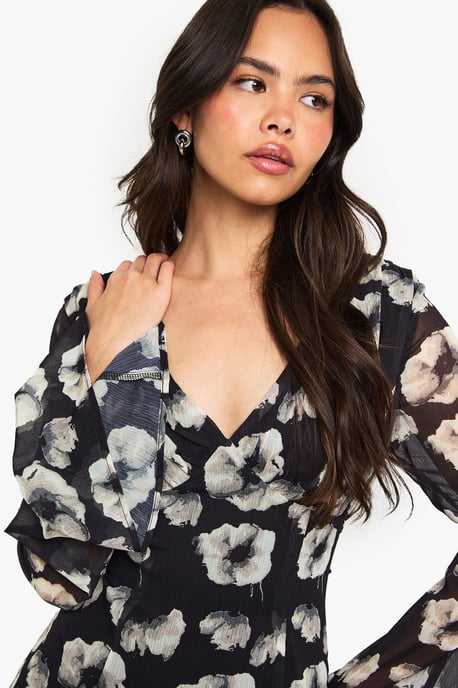 Floral Chiffon Plunge Mini Dress - Image 4