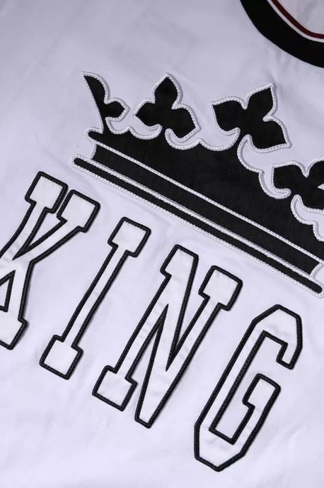Kung Krona Tryckt T-shirt - Image 5