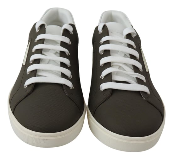 Low Top Sneakers Casual Style - Image 4