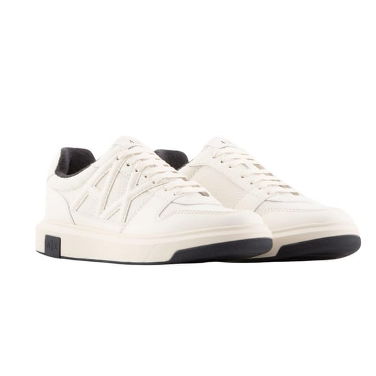 Armani Exchange Träningsskor i mocka för män (Off White/Svart) - Image 3