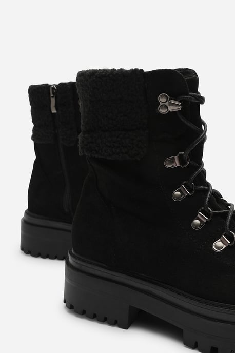 Wheres That From Womens 'Una' Suede Lace-Up Ankle Boots with Faux Fur Trim and Chunky Sole - Image 5